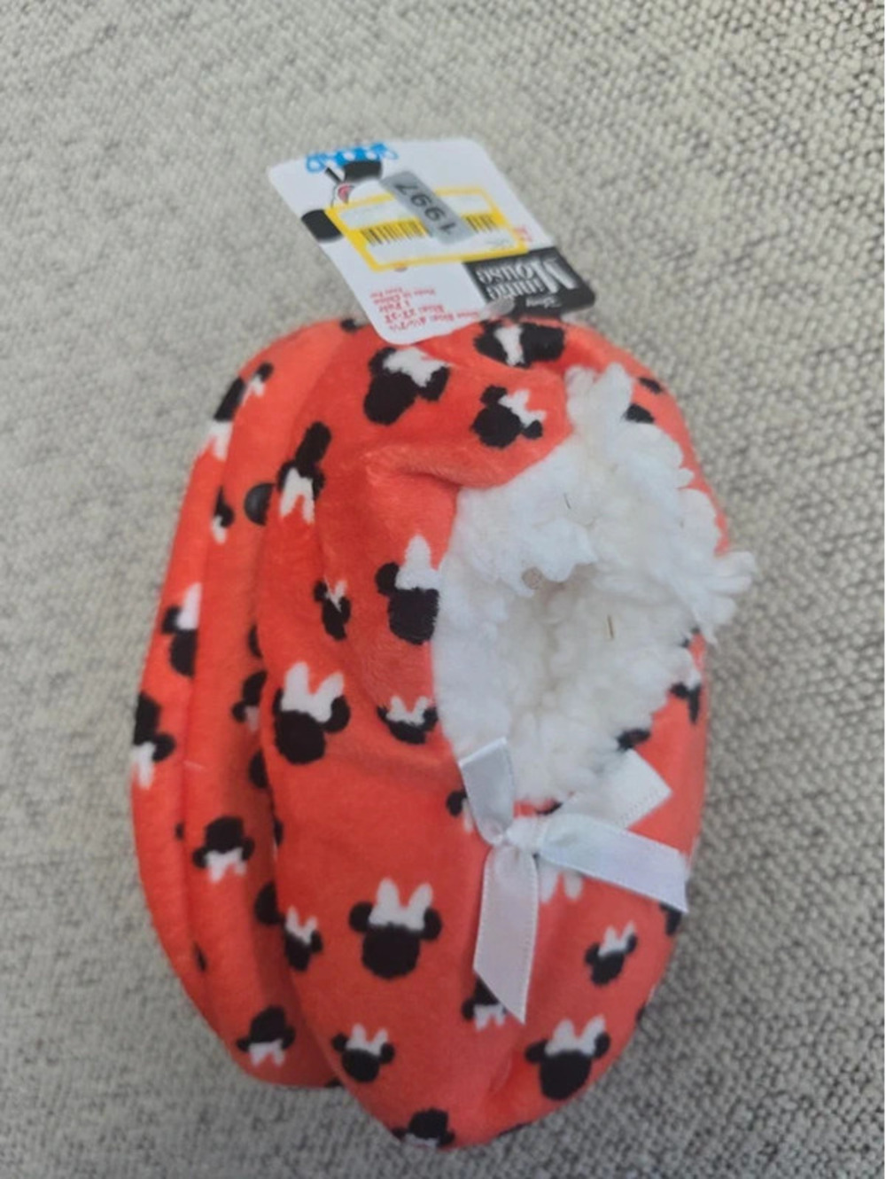 2t/3t brand new disney slippers, item 1997 bin 19
